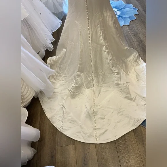Cristiano Lucci Wedding Dress